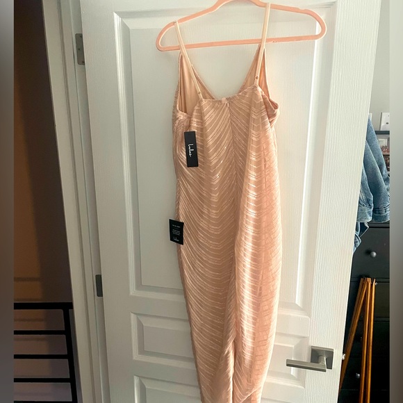 Lulu's Dresses Lulus Xl Pale Pink Sequin Midi Dress Never Worn Tags